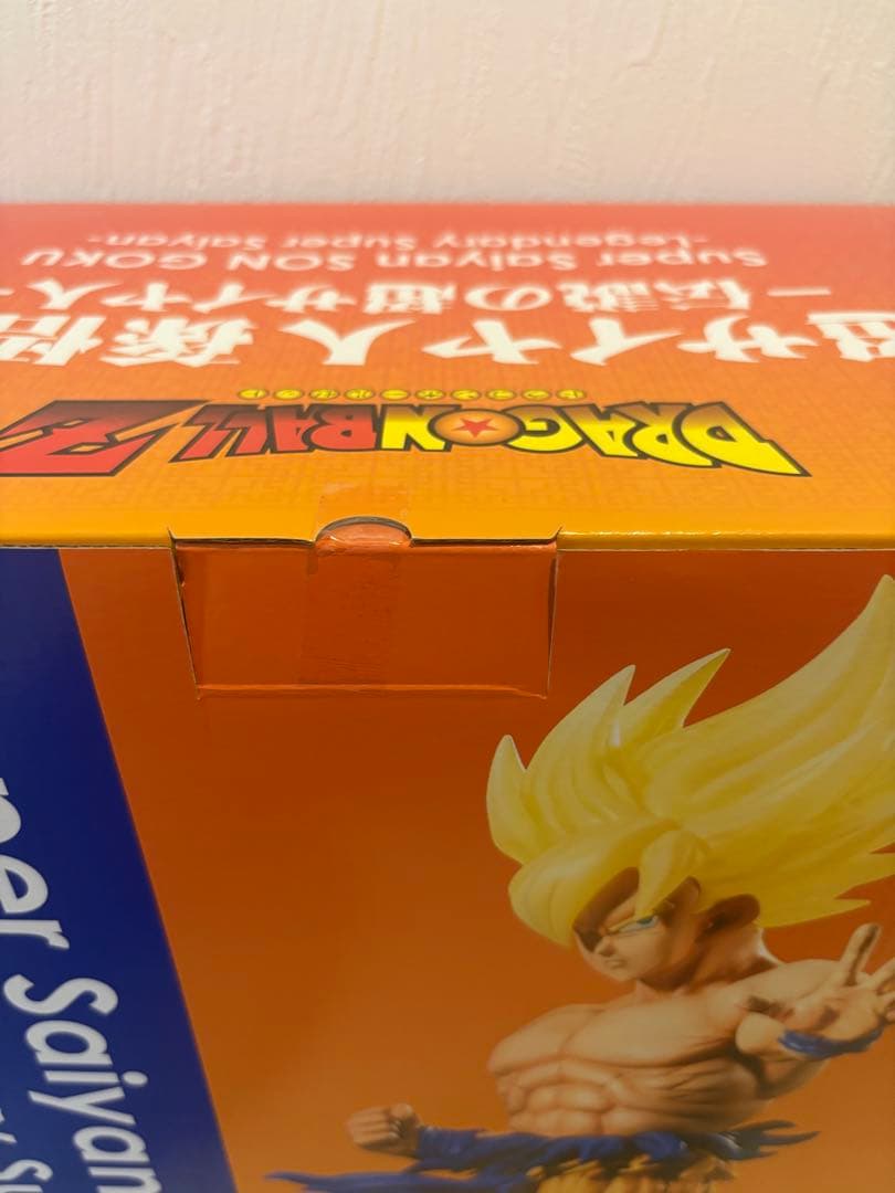 ドラゴンボールZ ギガンティックシリーズ 孫悟空 伝説の超サイヤ人 新品・未開封