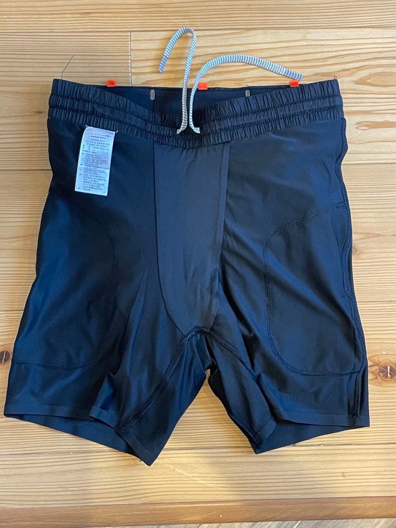 adidas×KOUKOMORI 2in1ショーツ
