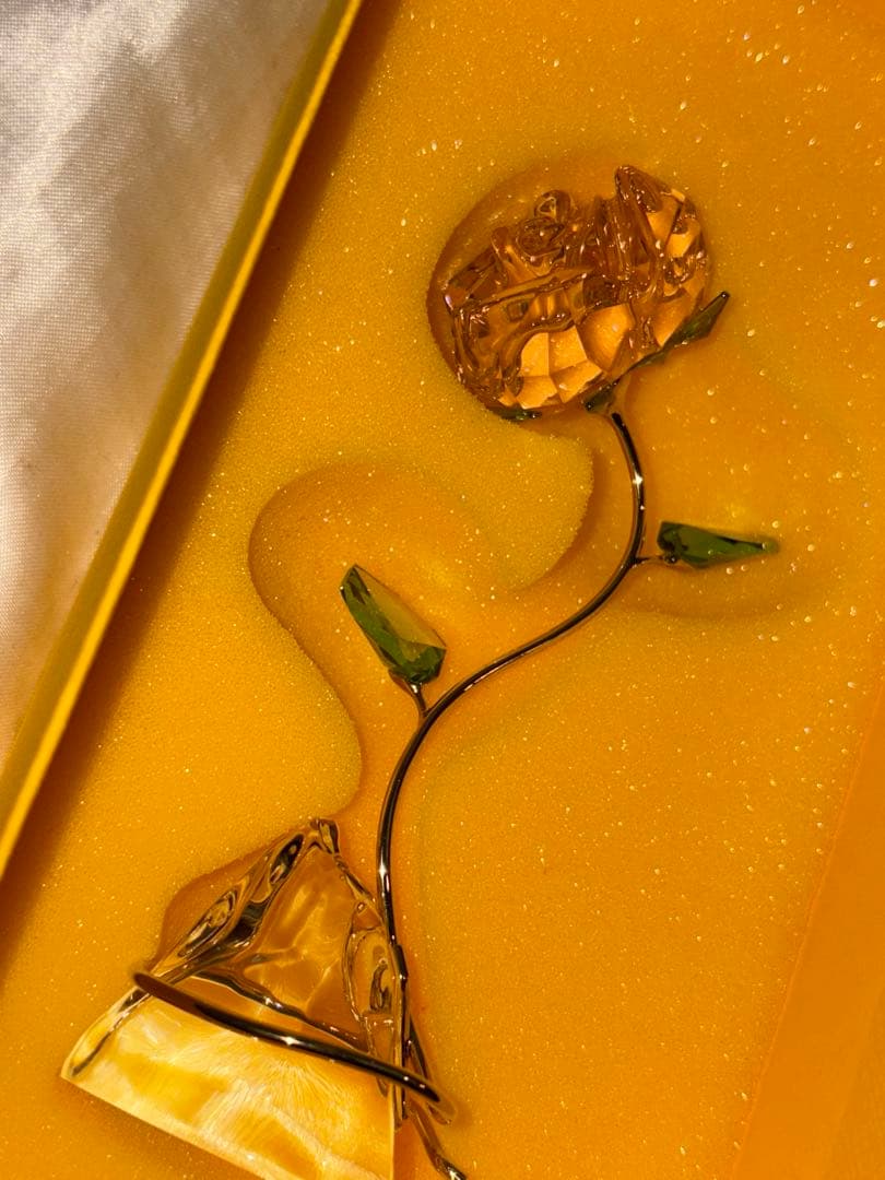 Swarovski Florereローズ　クリスタルフラワー置物