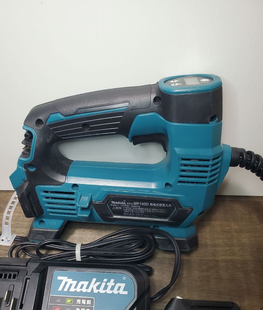 【タイヤ交換】マキタ MP100 充電式 空気入れ 大容量 BL1040B