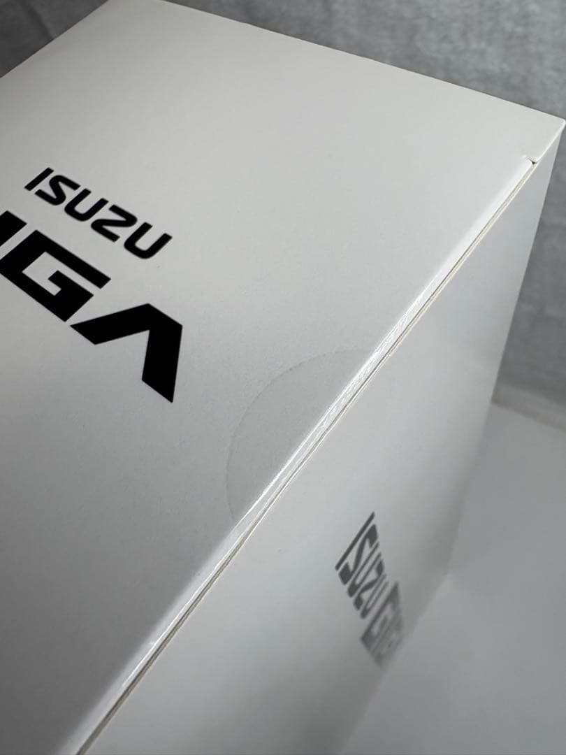 ISUZU GIGA いすゞ ギガ 1/43 ハイルーフ 4軸 ウイング 未開封