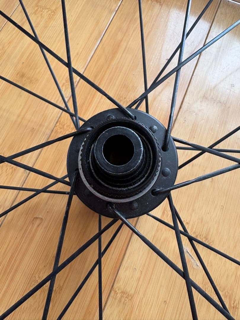 美品ZIPP 404 Firecrest カーボンホイールセット 700C