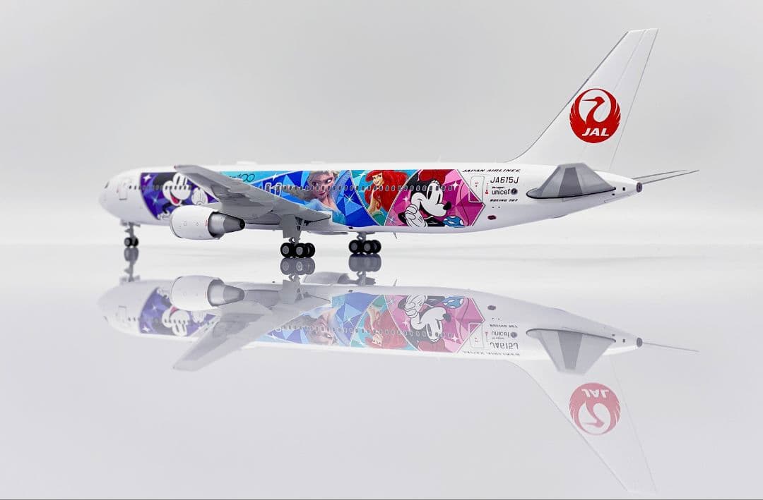航空機・ヘリコプター JAL 767-300ER JA615J 1/200