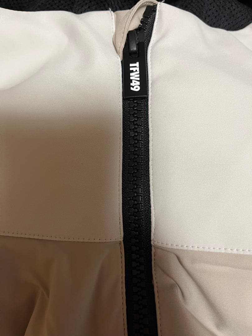 新品 TFW49 OCTA INSULATED PARKA 保温