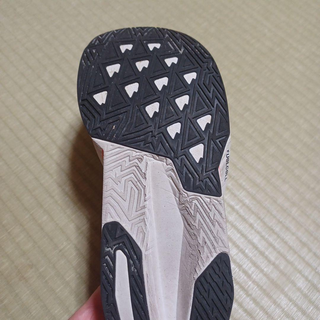 ニューバランス FuelCell Rebel V5 27.5cm