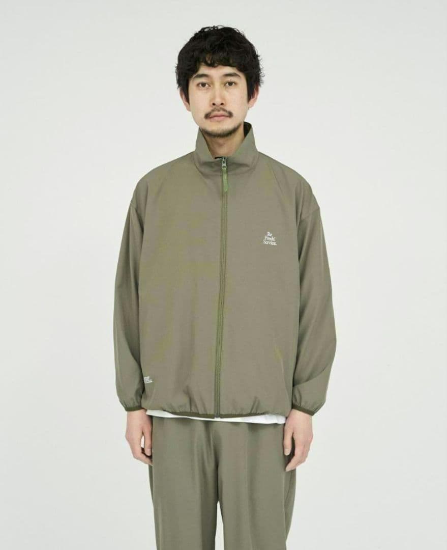 フレッシュサービス UTILITY PACKABLE SUIT KHAKI M