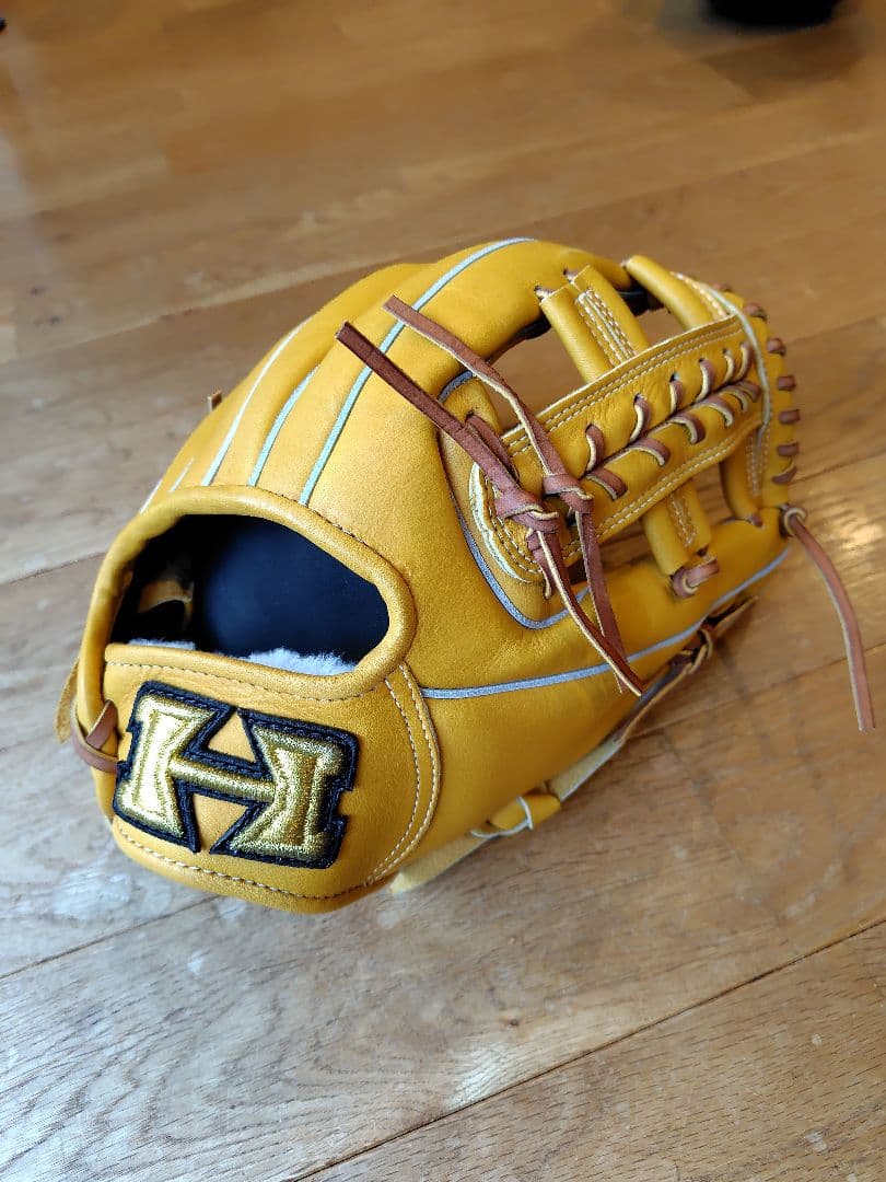 ハイゴールド硬式内野手用グローブ