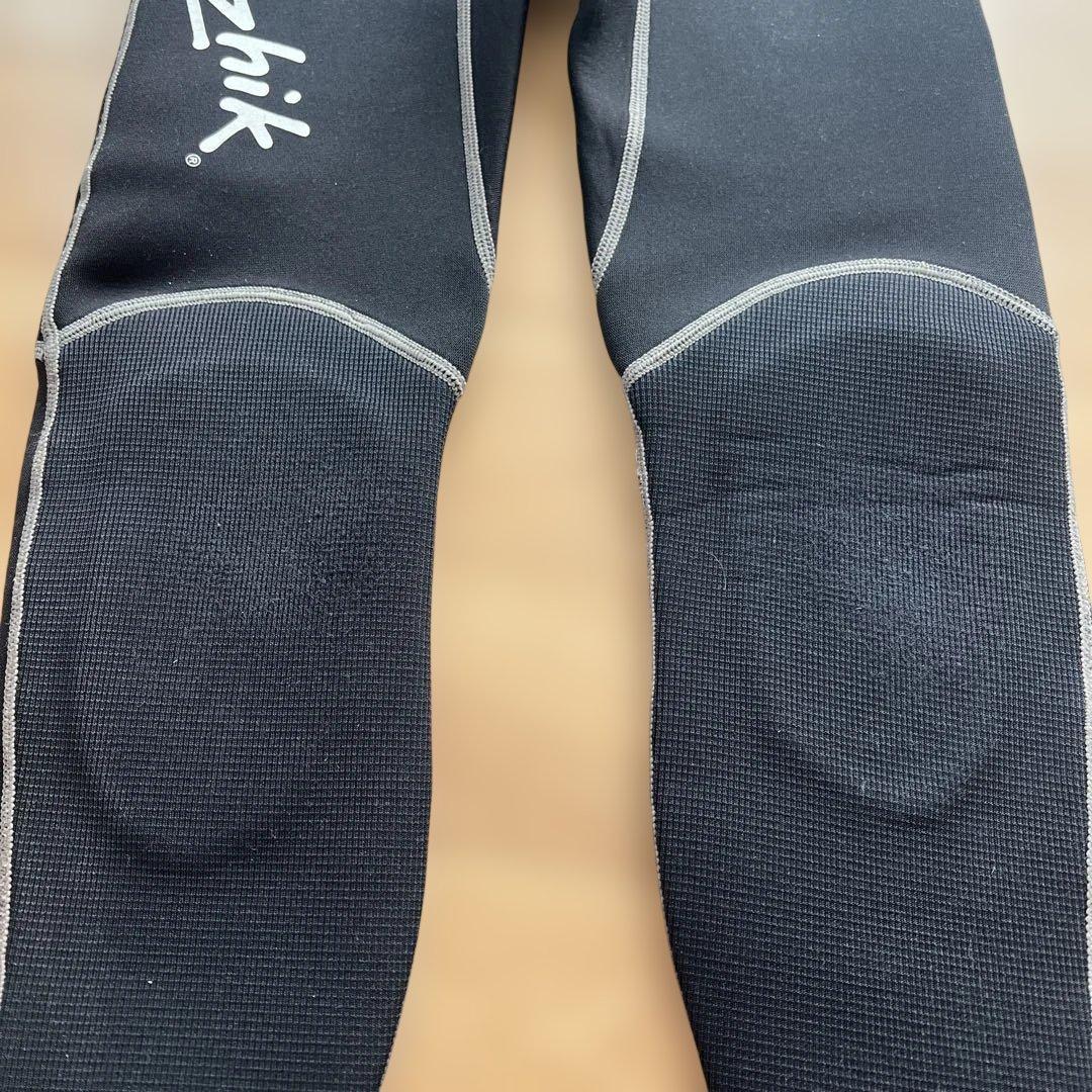 Zhik ザイク　ウエットスーツ　130㎝