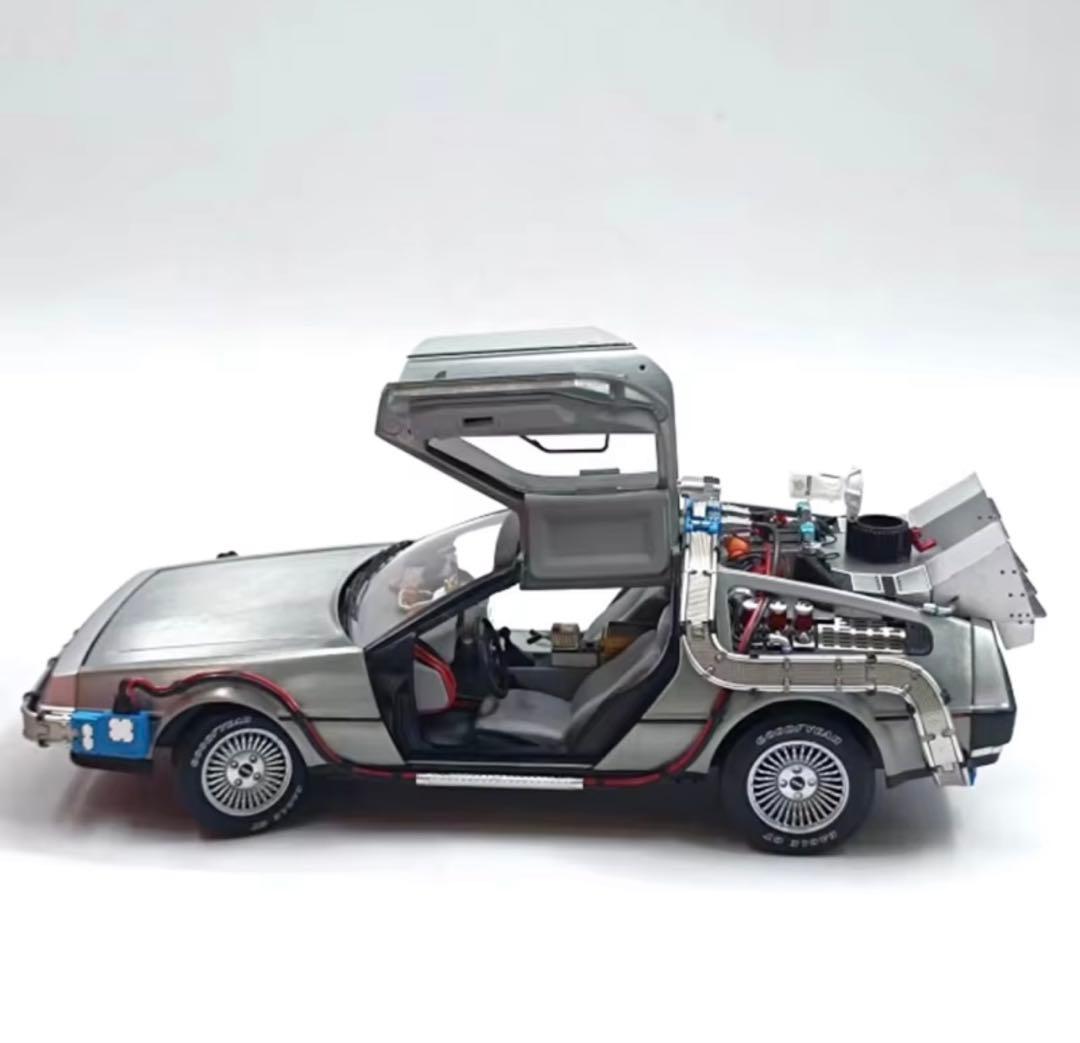 Hot wheels デロリアン タイムマシン 1/18スケール