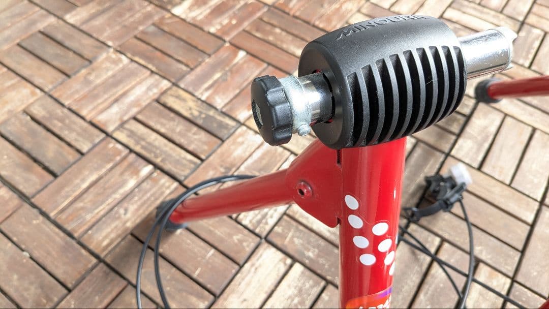 MINOURA LR341 ローラー台 (Amazon新品価格約3万円)