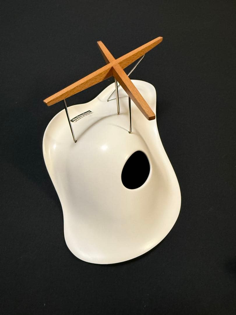 Vitra ヴィトラ ミニチュアLa Chaiseラシェーズ イームズ 木箱なし