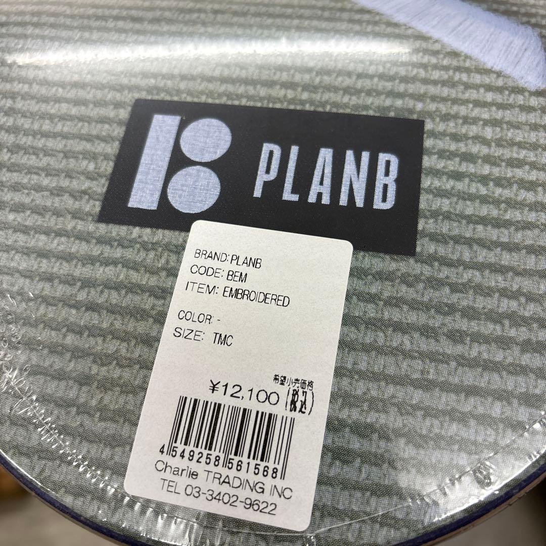ど*ど様 新品未使用 PLANB McClung 8.25インチ デッキ