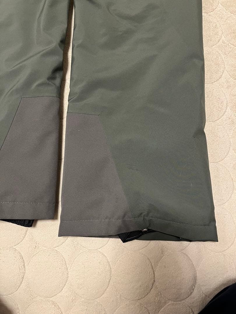イ*レ様 OAKLEY スノーボードパンツ オークリー GORE-TEX ゴアテ