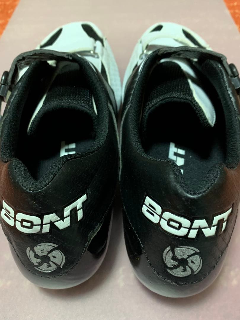 未使用　BONT RIOT 自転車　シューズ 27.5〜28.0cm 箱無し