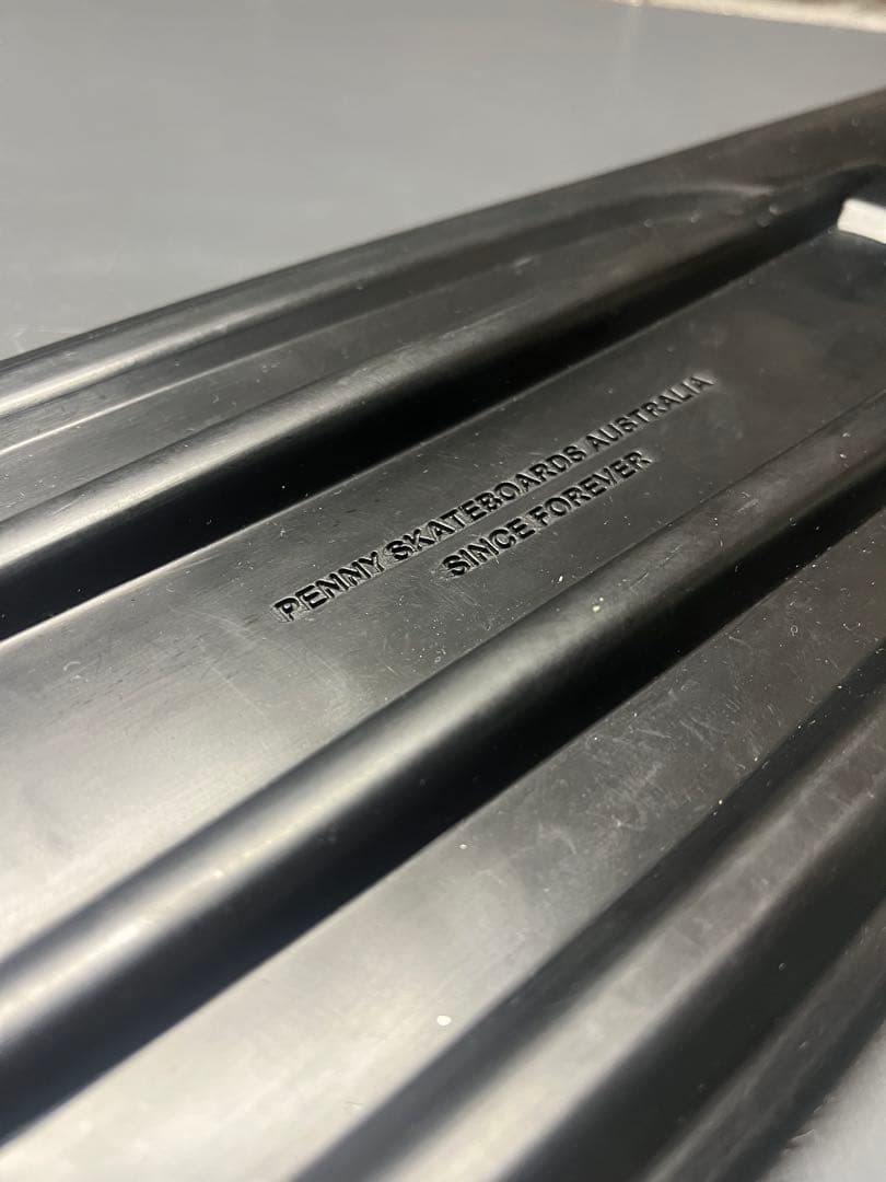 PENNY　黒　スケートボード　２２インチ　中古