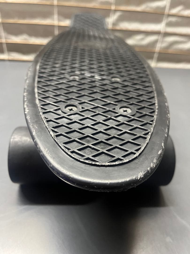 PENNY　黒　スケートボード　２２インチ　中古