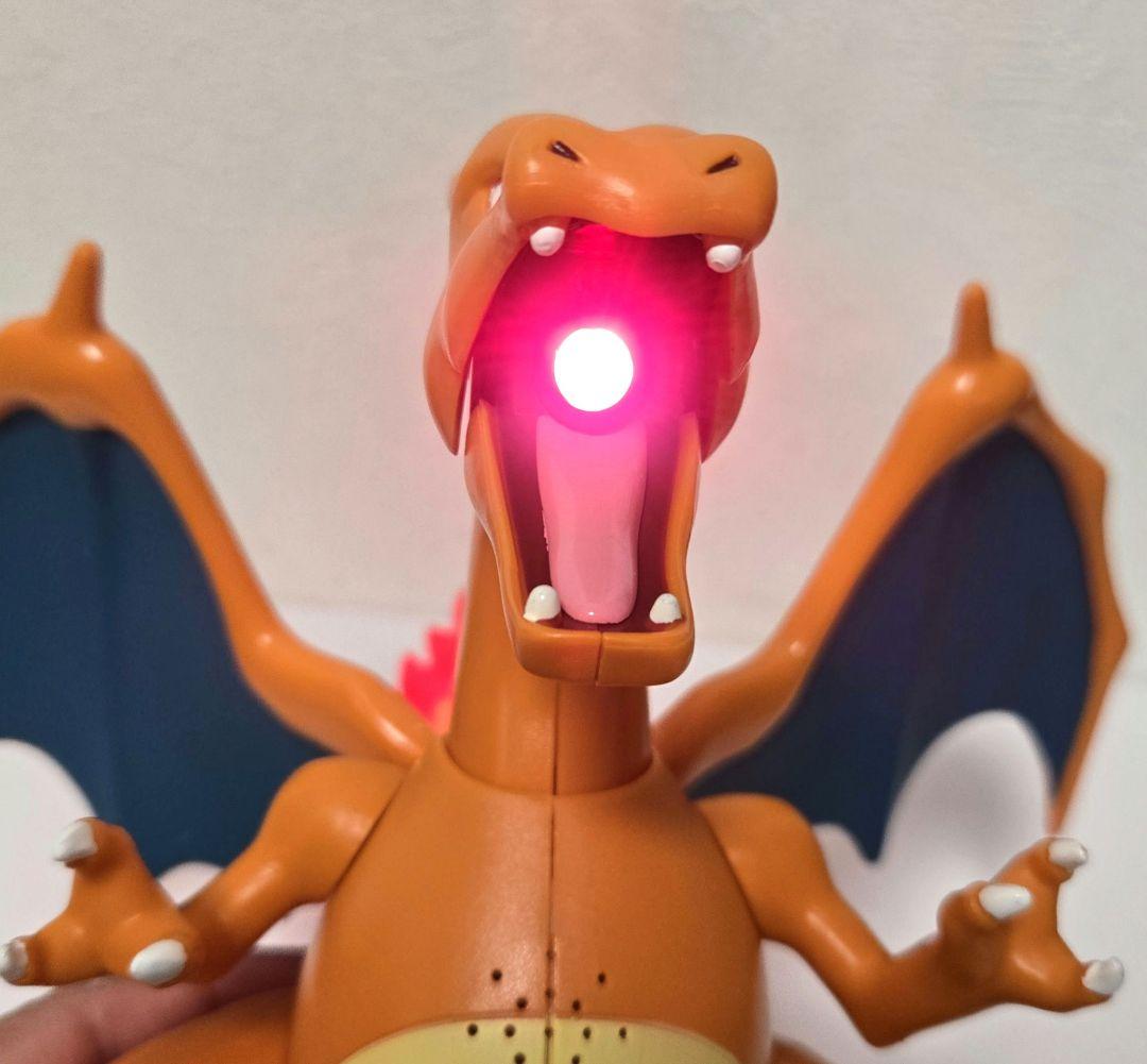 ポケモン Pokemon アクションフィギュア リザードン 中古品