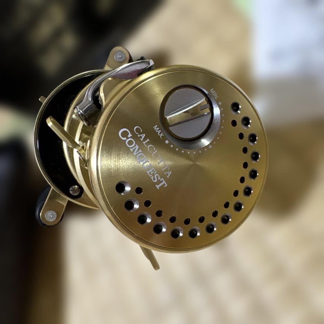 【最後値引き早い方勝ち】SHIMANO シマノ カルカッタコンクエスト200HG