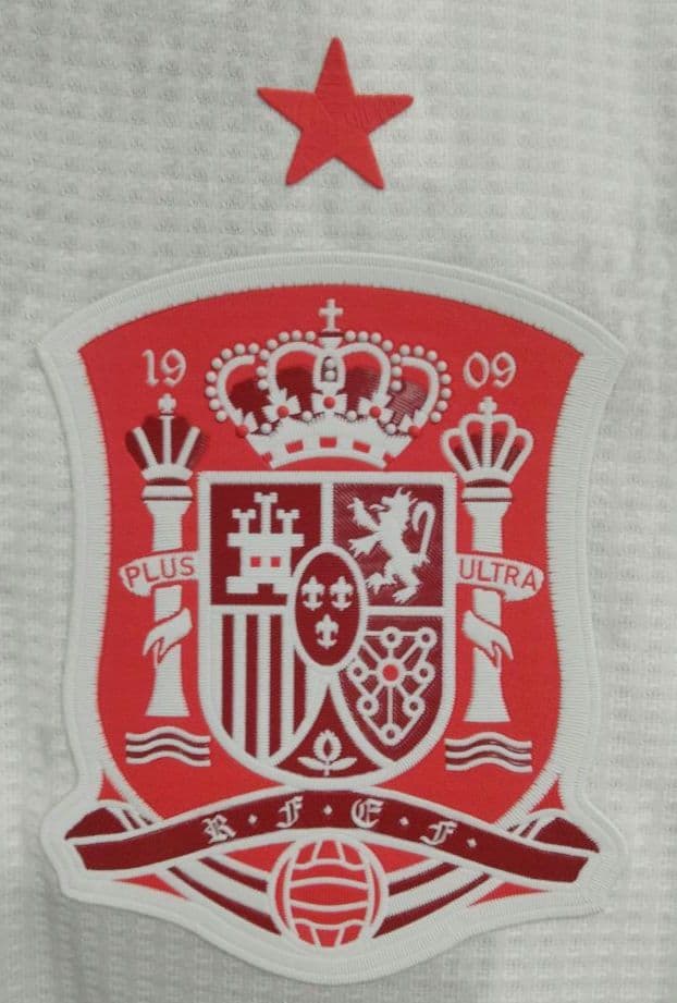 スペイン代表 オーセンティック ユニフォーム 20/21アウェイ M 紙タグ付き