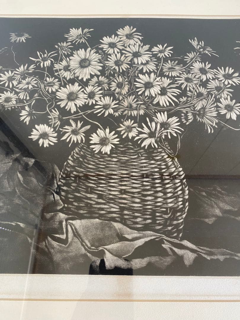 井上篤　鳩笛と花　版画　銅版画　額縁入り