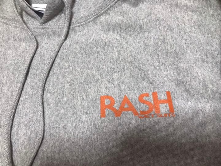 2021 RASH 羽バックプルオーバーパーカー