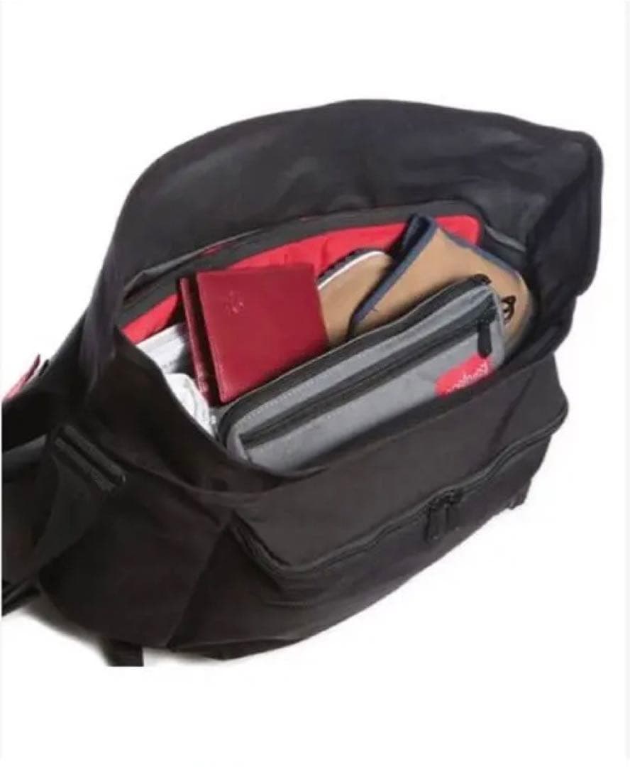 【新品未使用】　Manhattan Portage メッセンジャーバッグ 黒