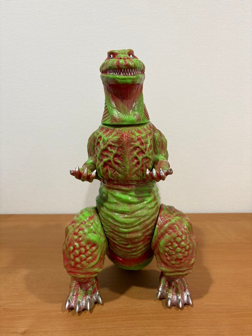 サンガッツ本舗 シンゴジラ ソフビ 黄緑 サルジルシoneup 怪獣