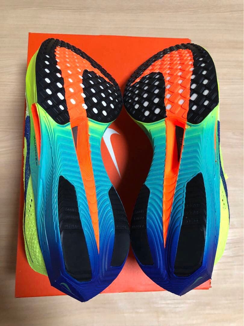 【新品]NIKE ヴェイパーフライ3 NEXT % ディビジョンウェアセット