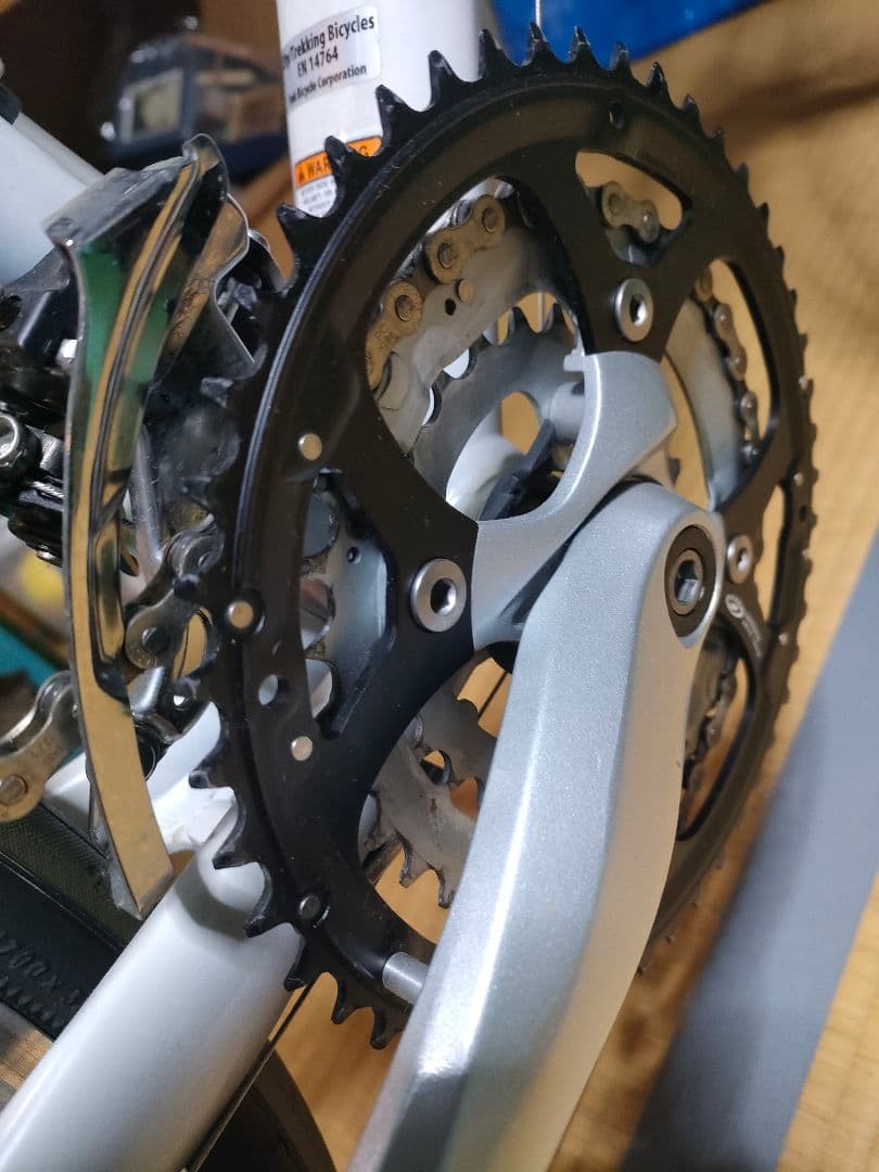 TREK 7.5FXクロスバイク ホワイト