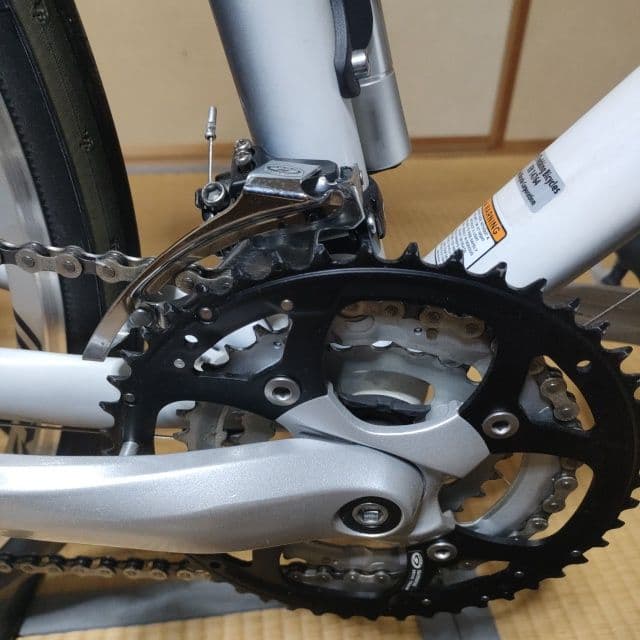 TREK 7.5FXクロスバイク ホワイト