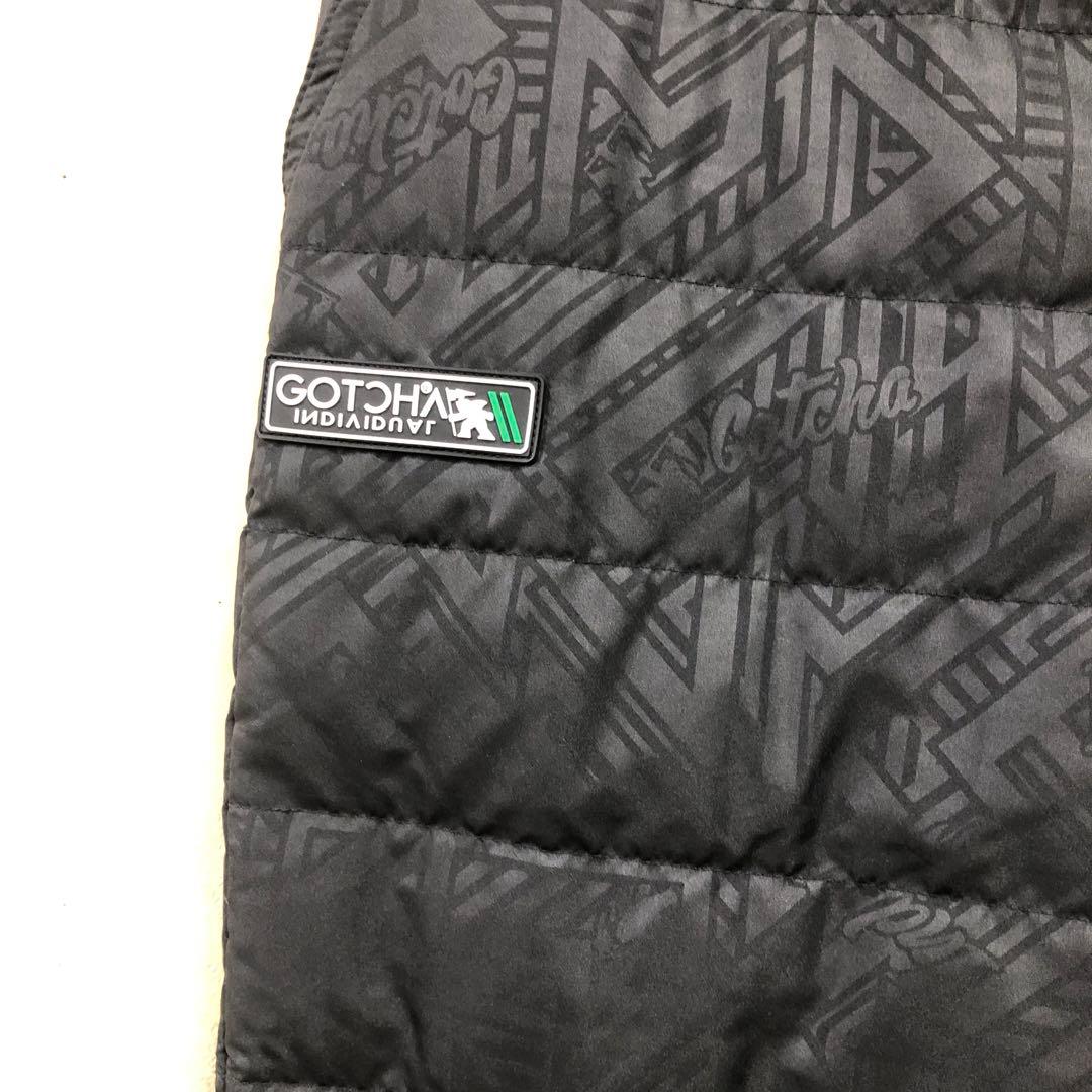 未使用ガチャ　ゴルフ　ダウン　パンツ　gotcha GOLF 黒