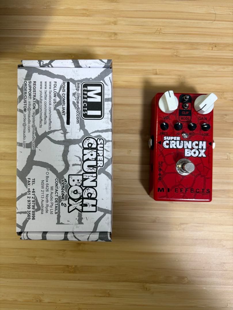 ギター MI EFFECTS SUPER CRUNCH BOX v2