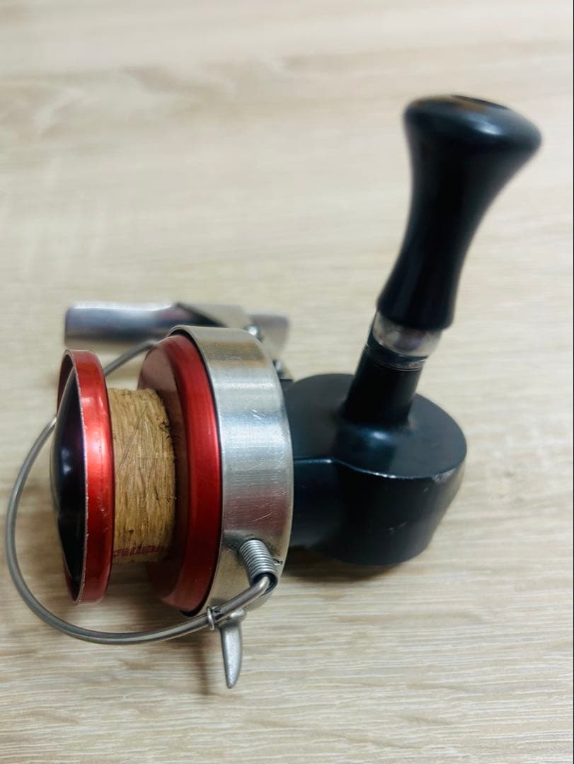 スピニングリール MFD.BY PYRAMID MFG.CO