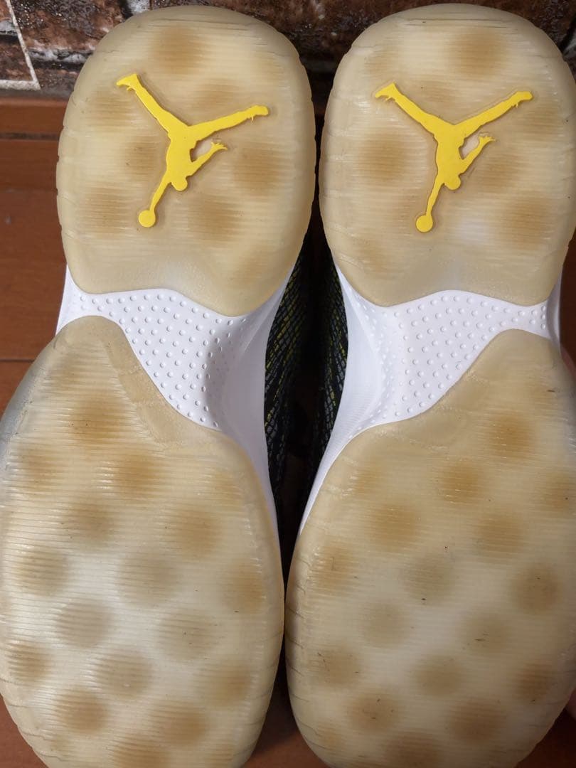 Jordan バスケットシューズ 23黒/黄