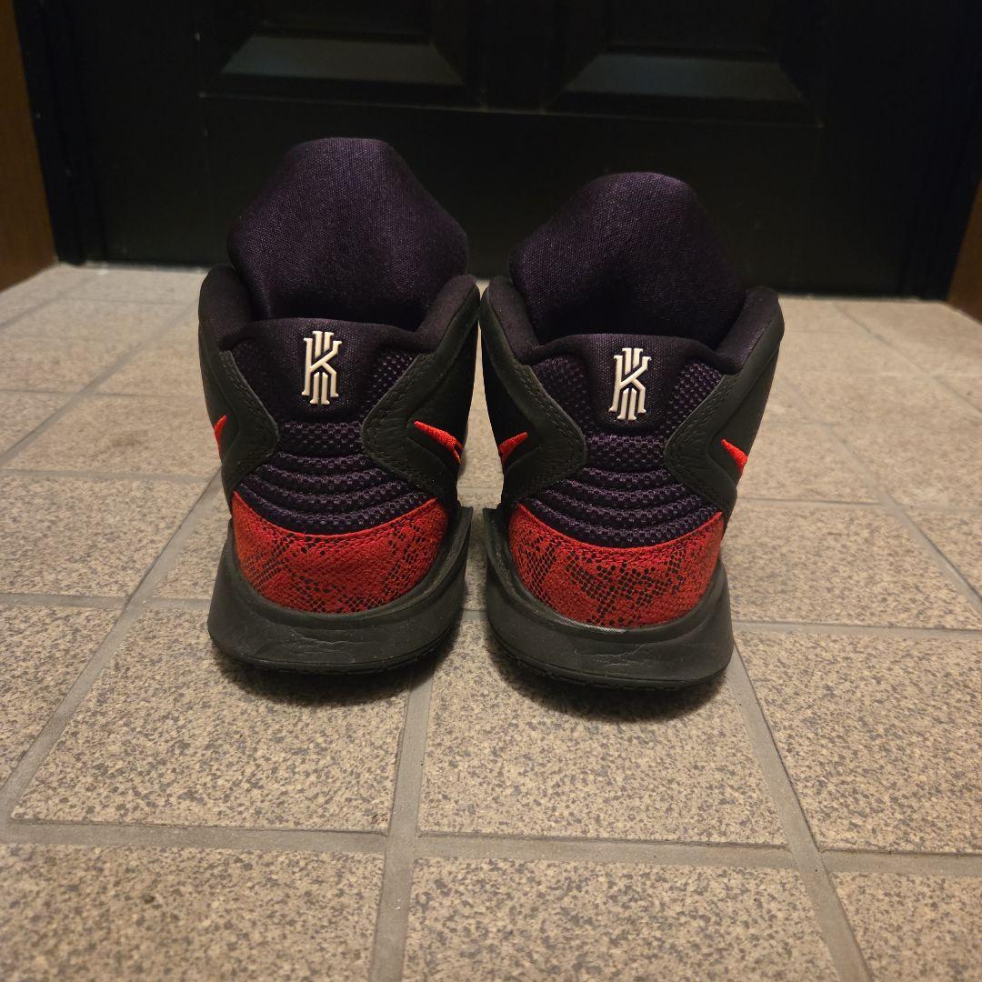 シューズ(男性用) Nike Kyrie Infinity Kyrie8 US9.5