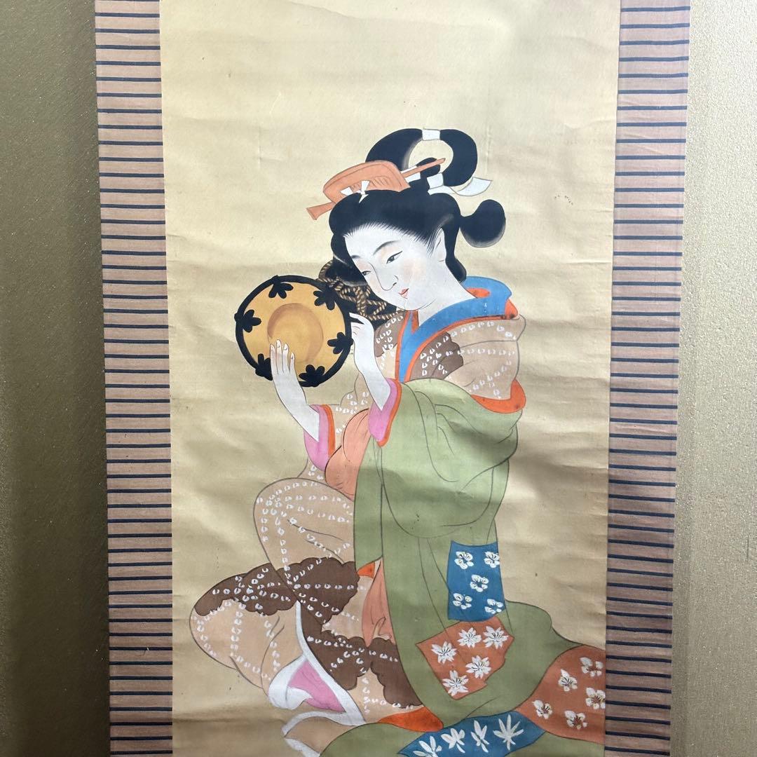 鼓打つ美人図 在銘 絹本 掛軸 日本画 人物画 BZ-8