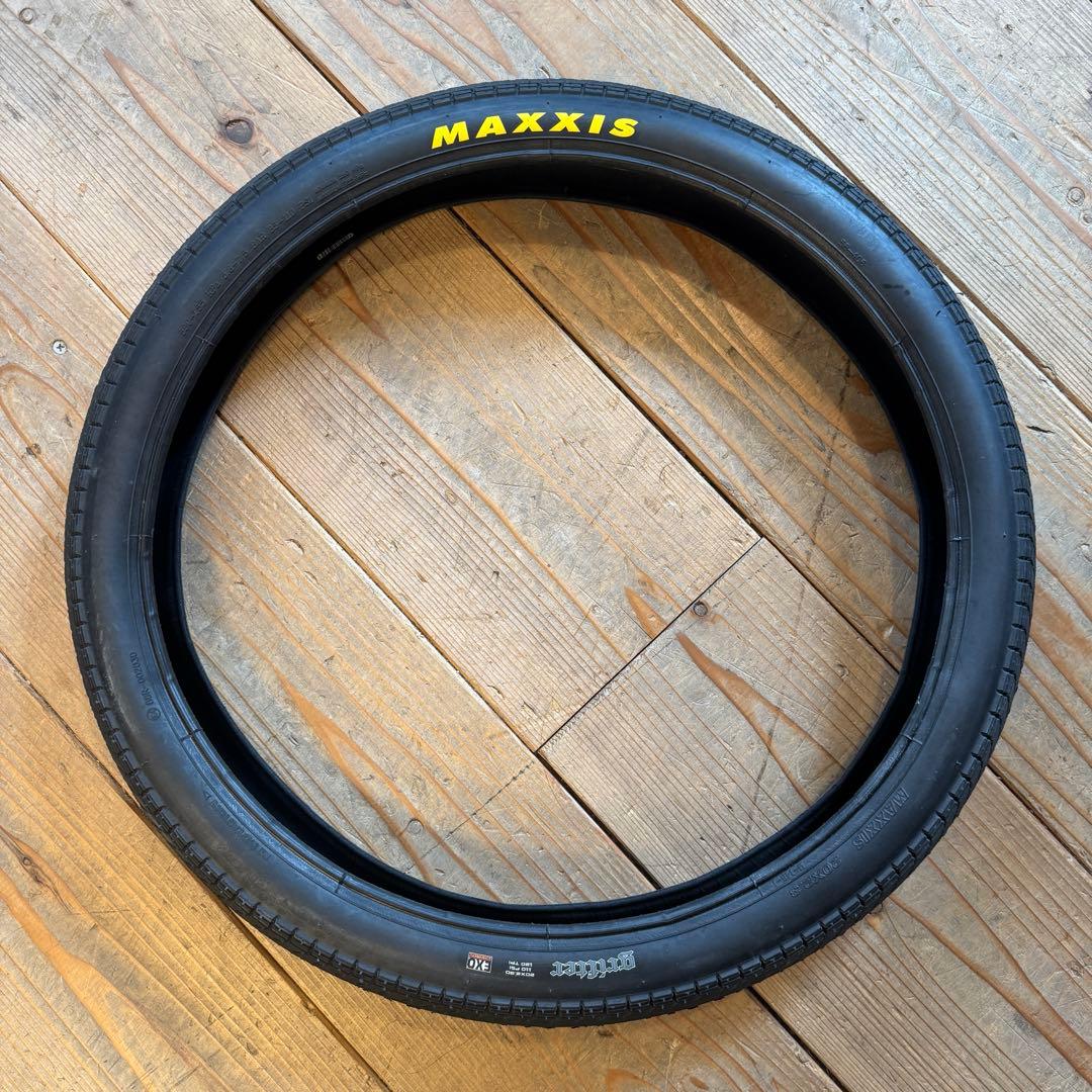 美品 MAXXIS GRIFTER 20×2.3 タイヤ2本