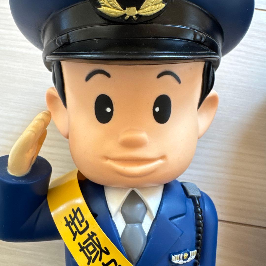 ビッグサイズ　フィギュア　警察官ペア