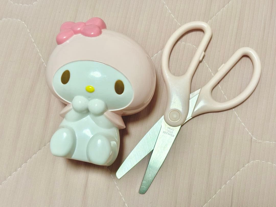 サンリオ マイメロディ 販売終了品 立体ケース付きはさみセット