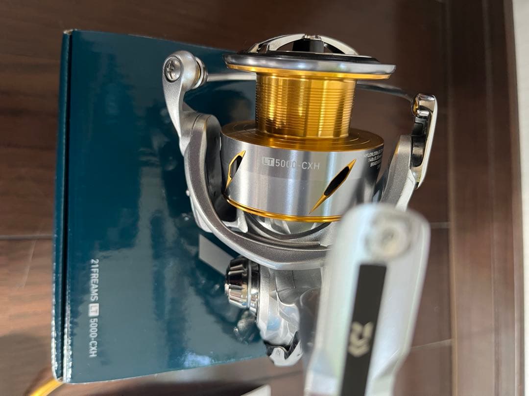 リール DAIWA FREAMS LT5000-CXH