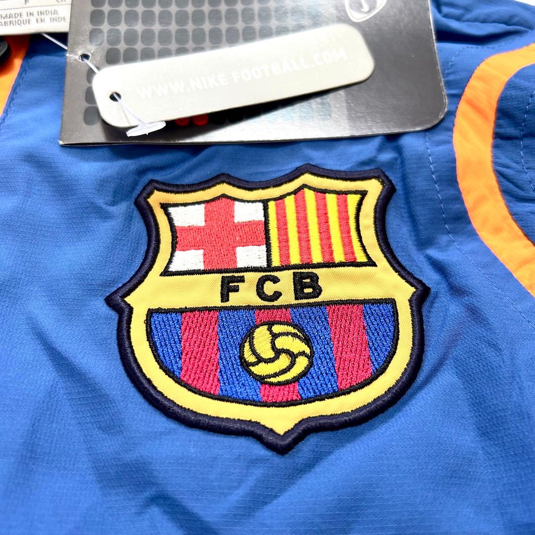 ⭐︎新品NIKEナイキ FCバルセロナ トラックジャケット 2005 刺繍ロゴ