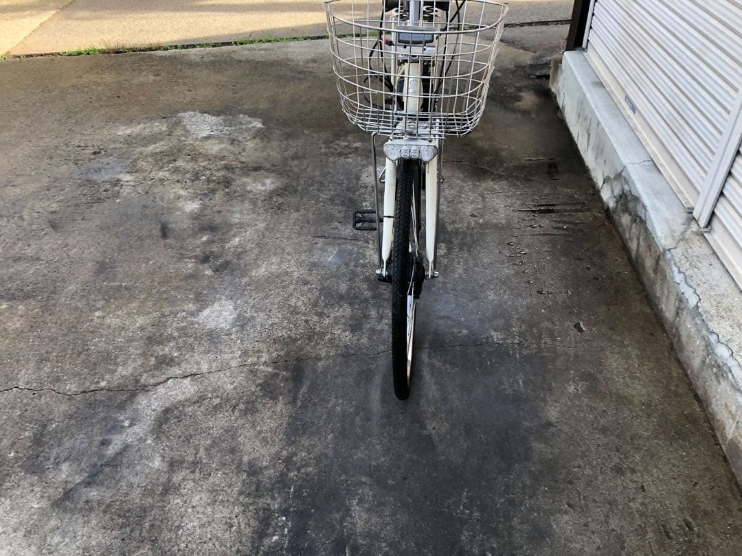 ブリヂストン新機種電動アシスト自転車フロンティア26インチアイボリーアルミボディ