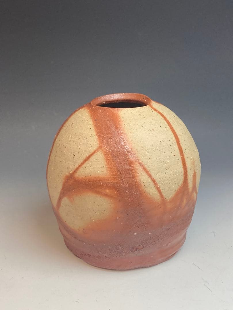 高力芳照 作 備前火襷丸花器 共箱 花瓶 花入 花生