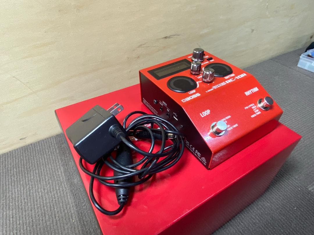 ギター 31 BOSS RC-10R Rhythm Loop Station