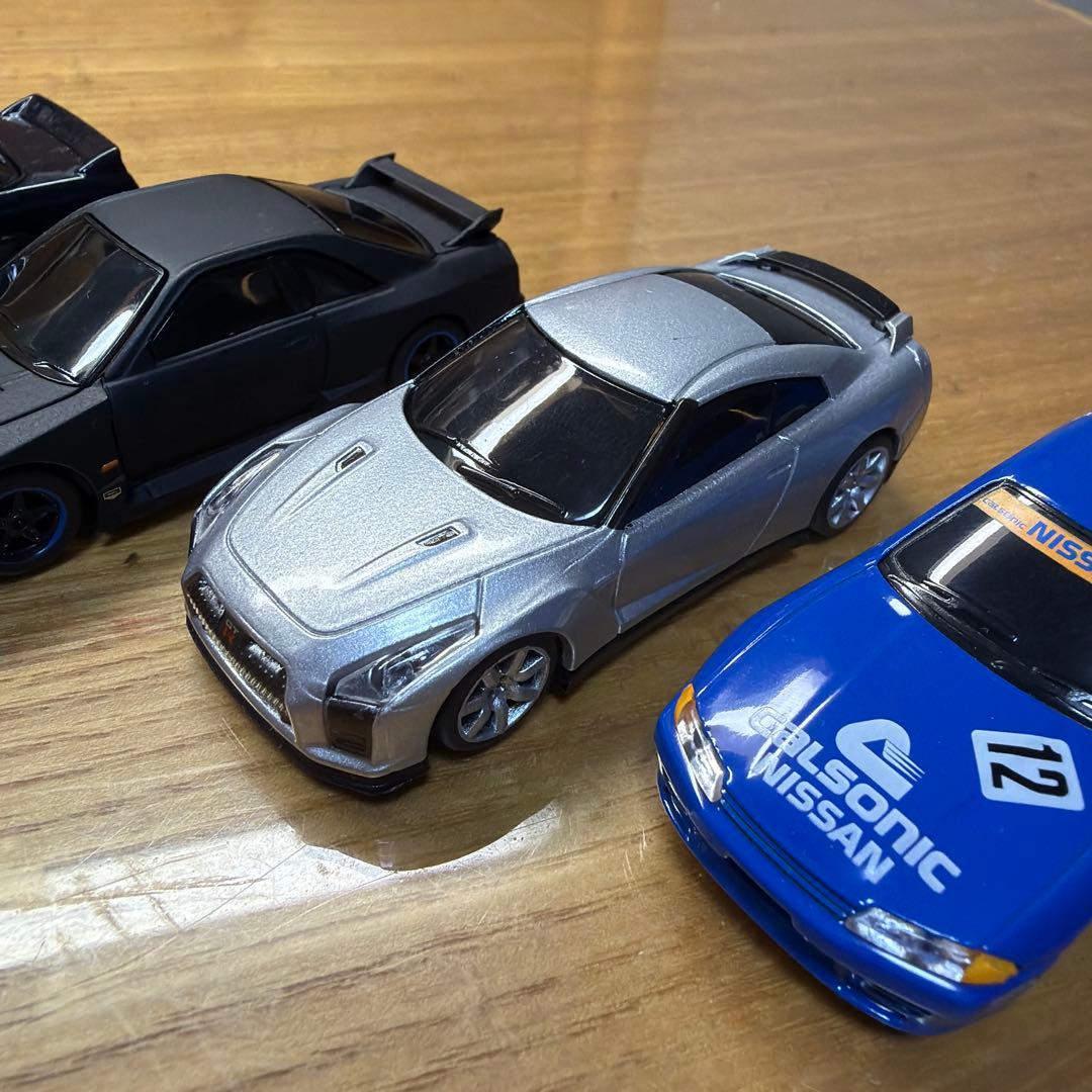 Nissan GT-R & Skyline ミニカーセット