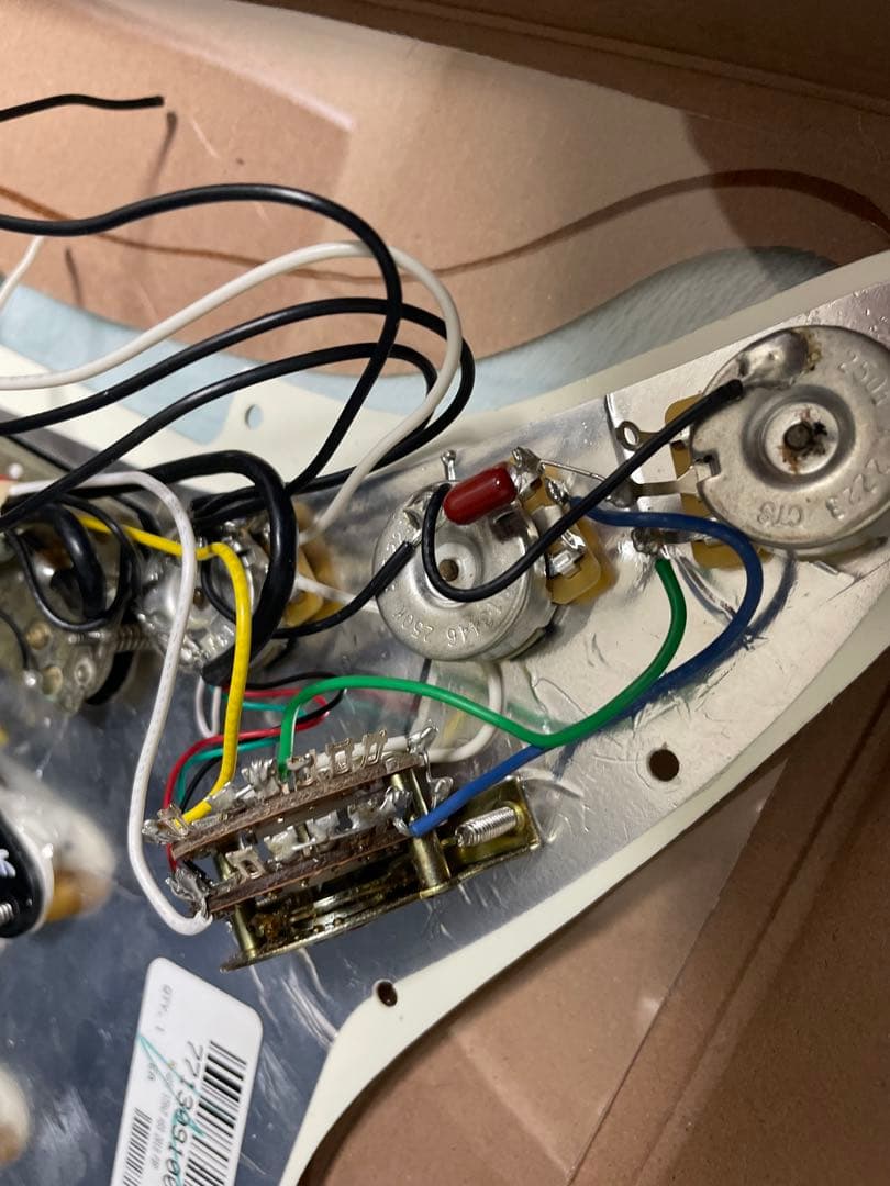 Fender Player ストラトキャスターSSH 電装系セット