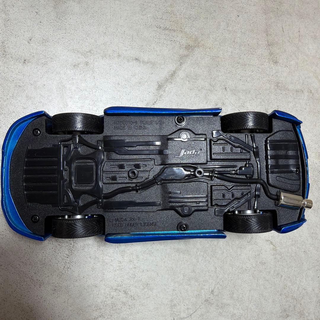 ミニカー Jada Toys MAZDA RX-7 Import Racer! 1/24