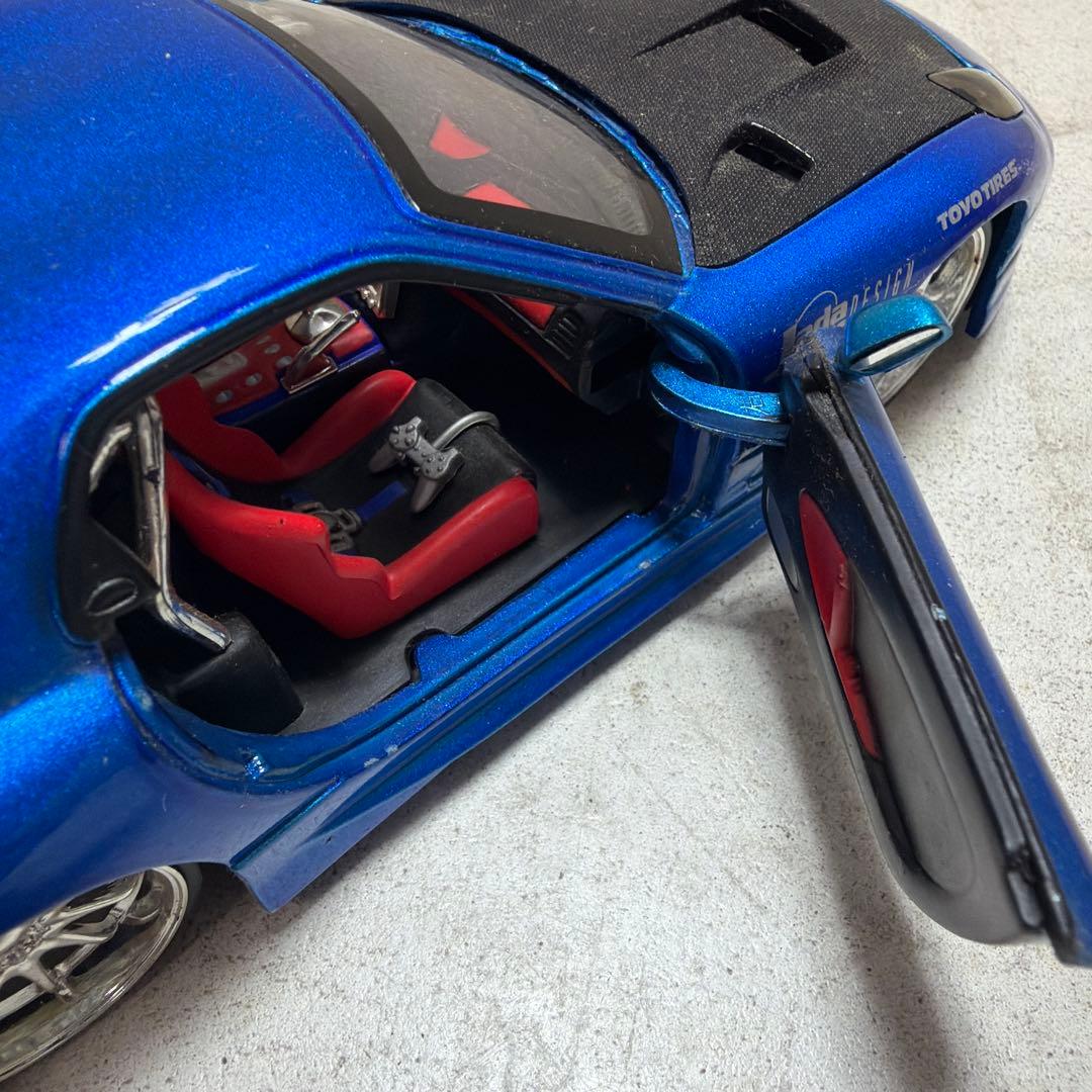 ミニカー Jada Toys MAZDA RX-7 Import Racer! 1/24