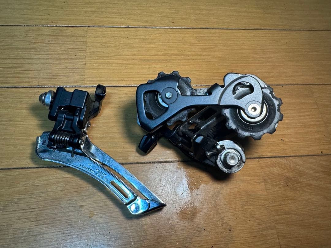 Shimano 105 5700コンポーネントセット ブラック