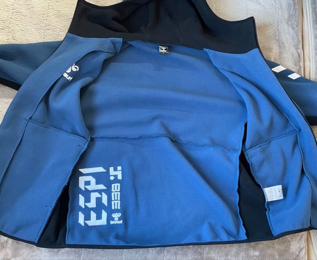 hummel フード付きジャケット 青